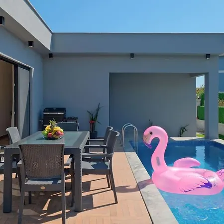 Duru Fethiye Kargı
